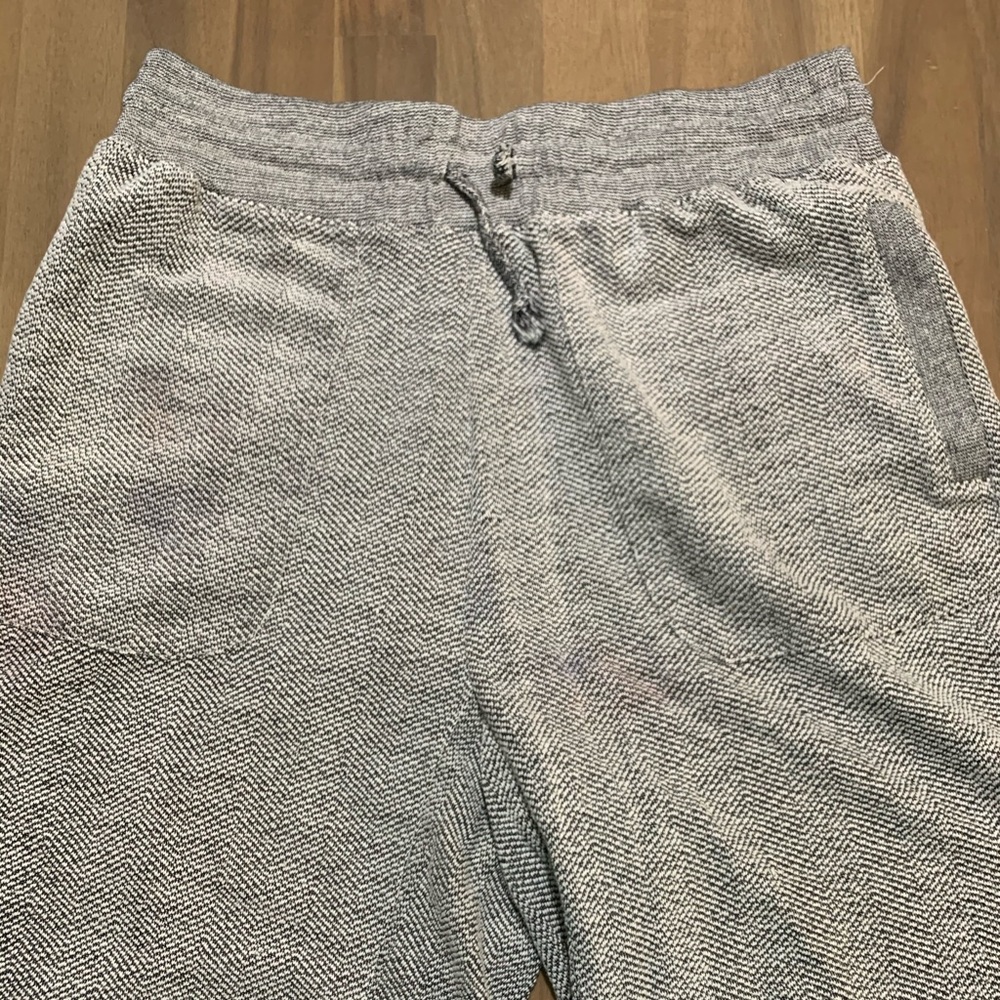 Men’s knit shorts